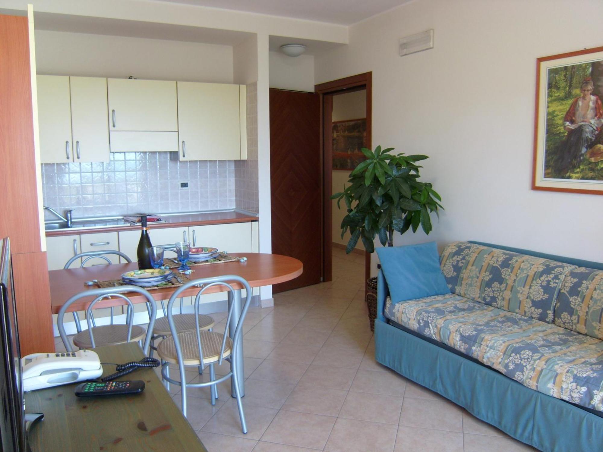 Residence Torre Del Mar Alba Adriatica Rom bilde