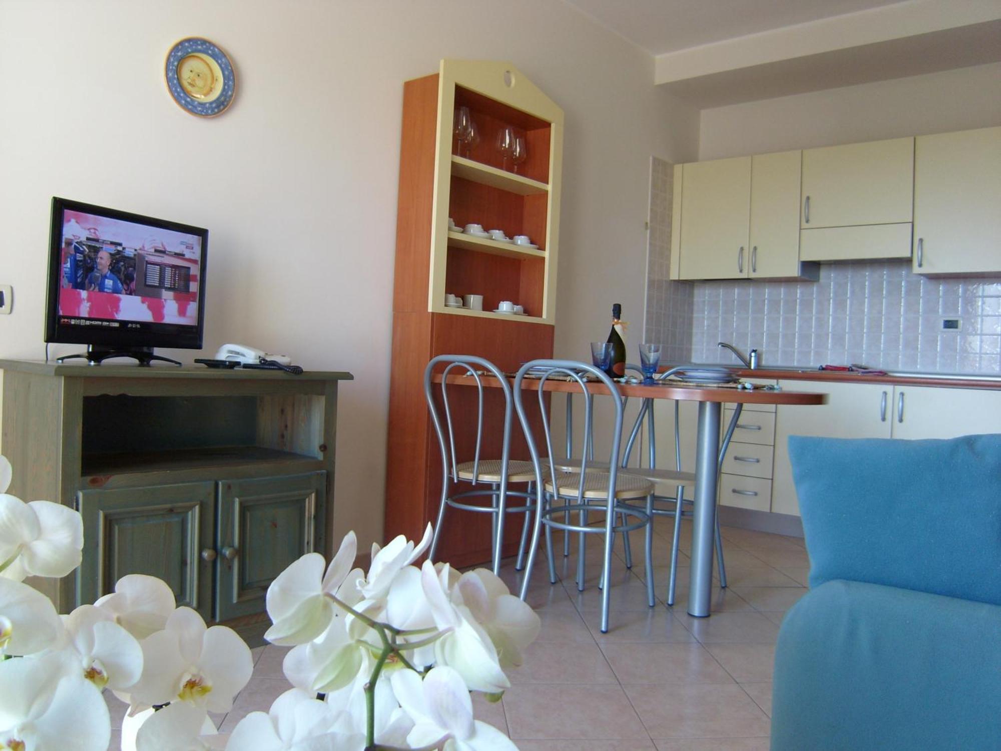 Residence Torre Del Mar Alba Adriatica Rom bilde